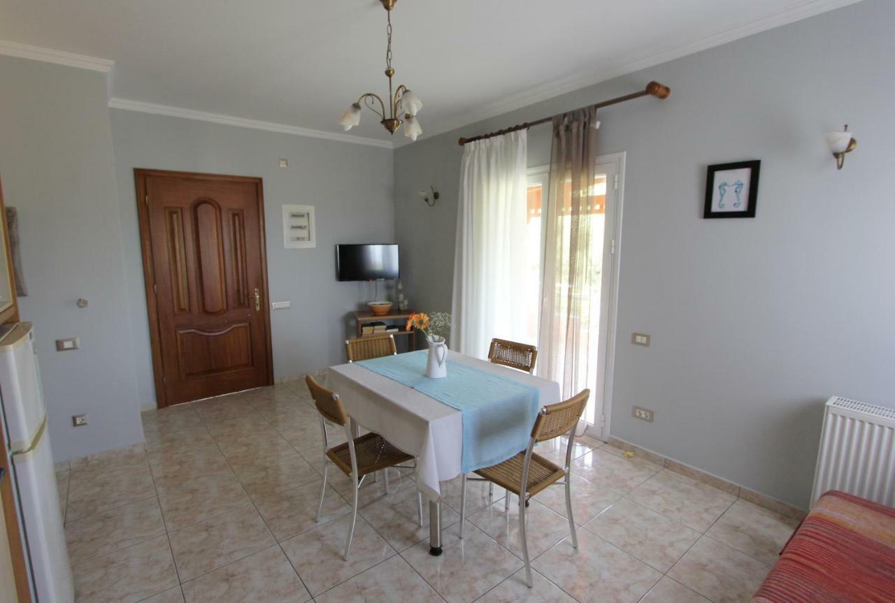 Tosis Apartments Svoronata Exterior photo