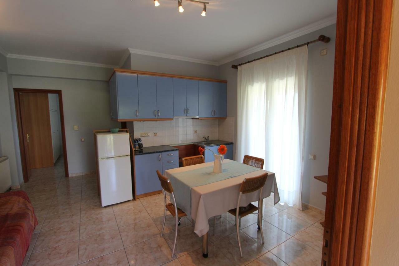 Tosis Apartments Svoronata Exterior photo