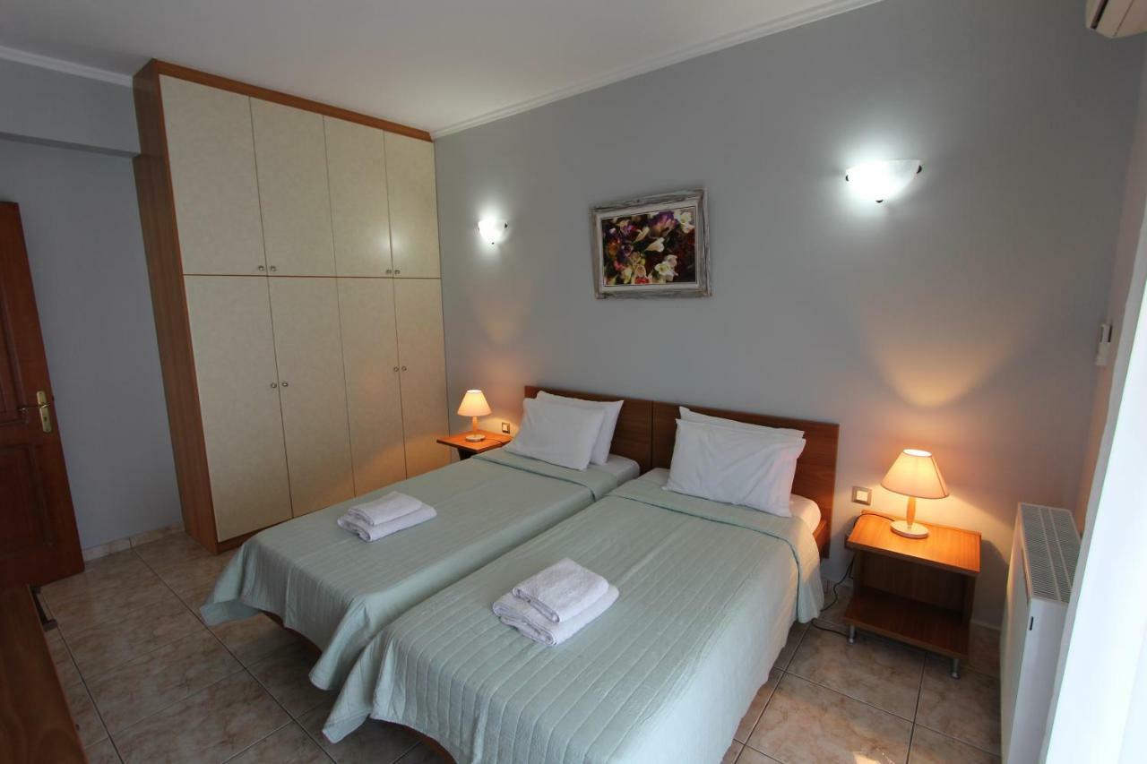 Tosis Apartments Svoronata Exterior photo